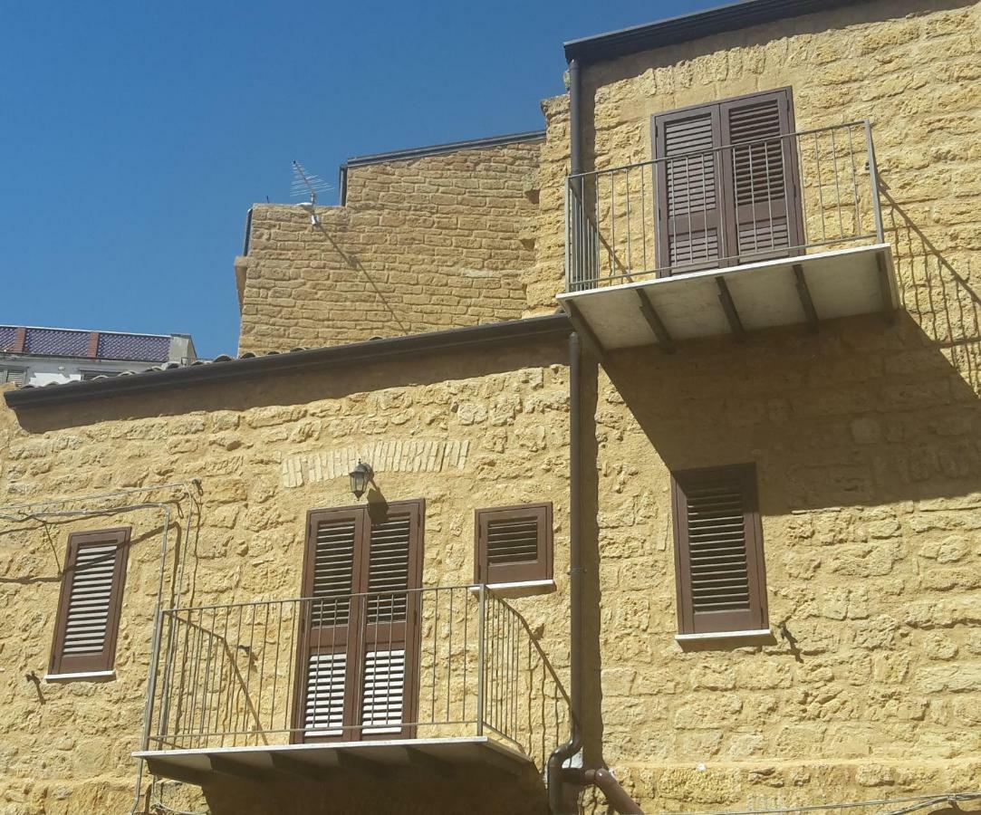 B&B A Due Passi Dal Centro Agrigento Esterno foto